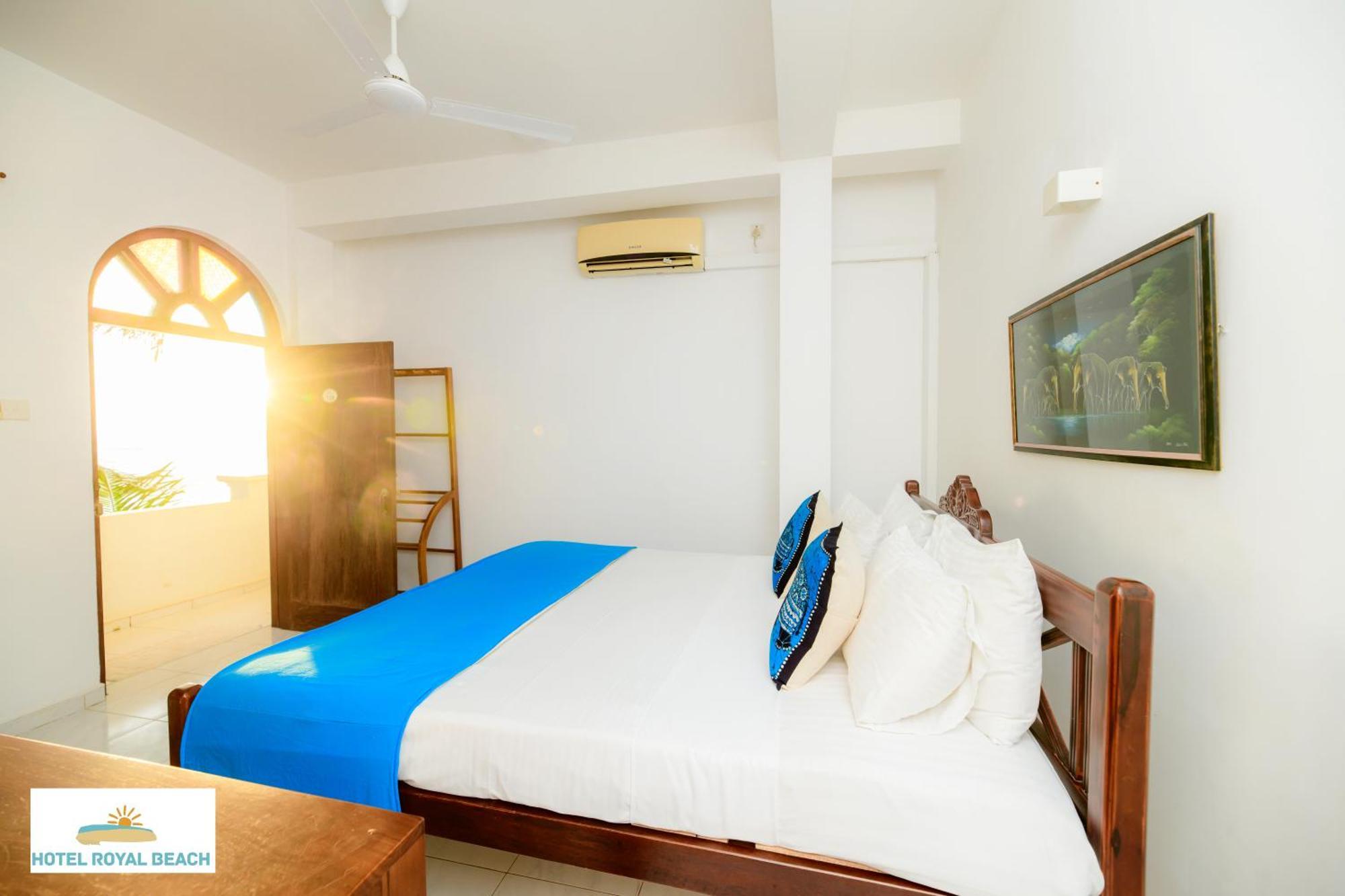 Royal Beach Hotel&Restaurant Hikkaduwa Exterior foto