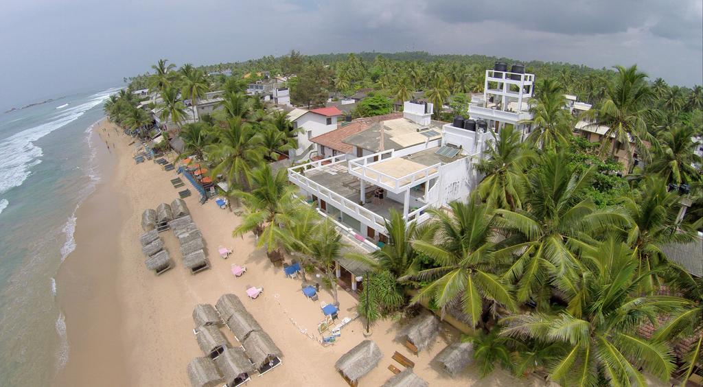 Royal Beach Hotel&Restaurant Hikkaduwa Exterior foto